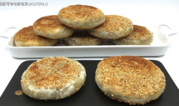 芝麻豆沙酥饼,芝麻豆沙酥饼，酥脆香甜，回味无穷